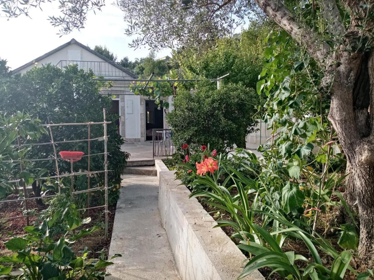 Apartmani Bosco Τίβατ Εξωτερικό φωτογραφία
