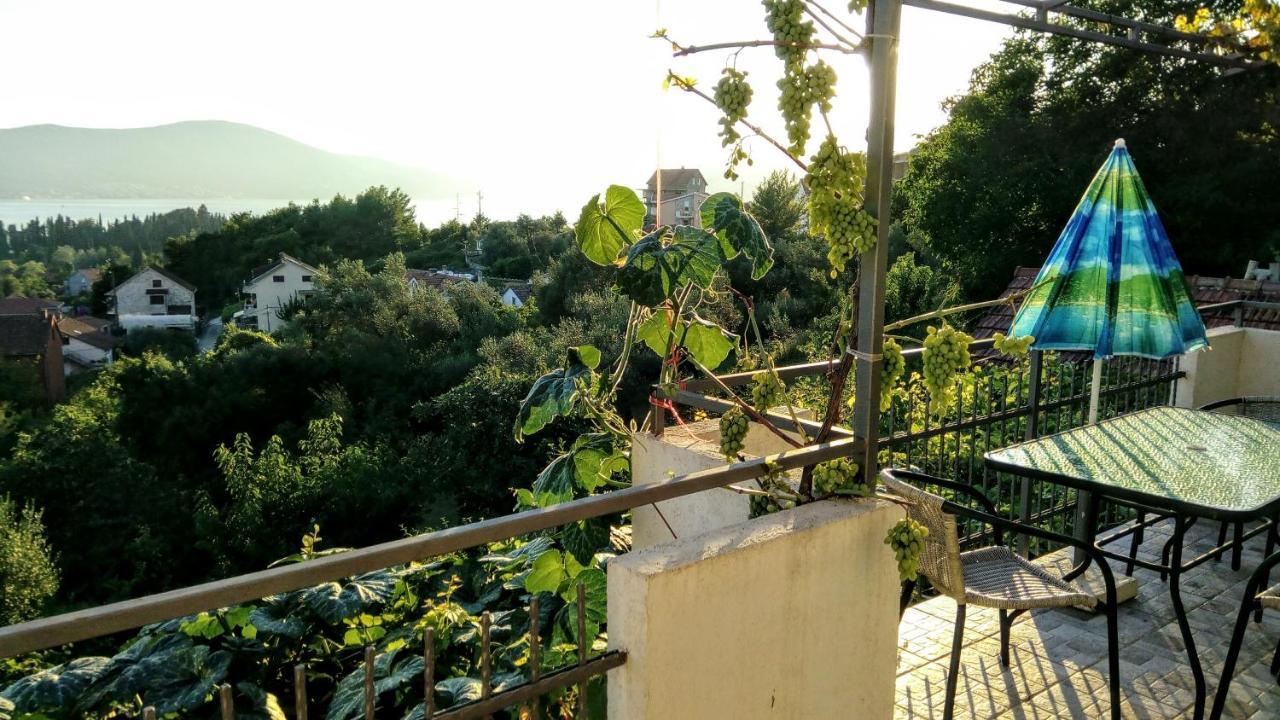 Apartmani Bosco Τίβατ Εξωτερικό φωτογραφία