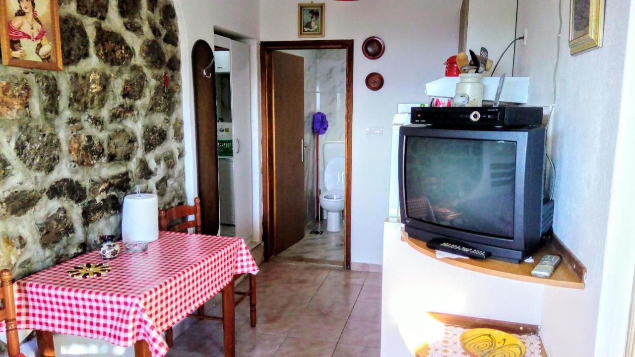 Apartmani Bosco Τίβατ Εξωτερικό φωτογραφία