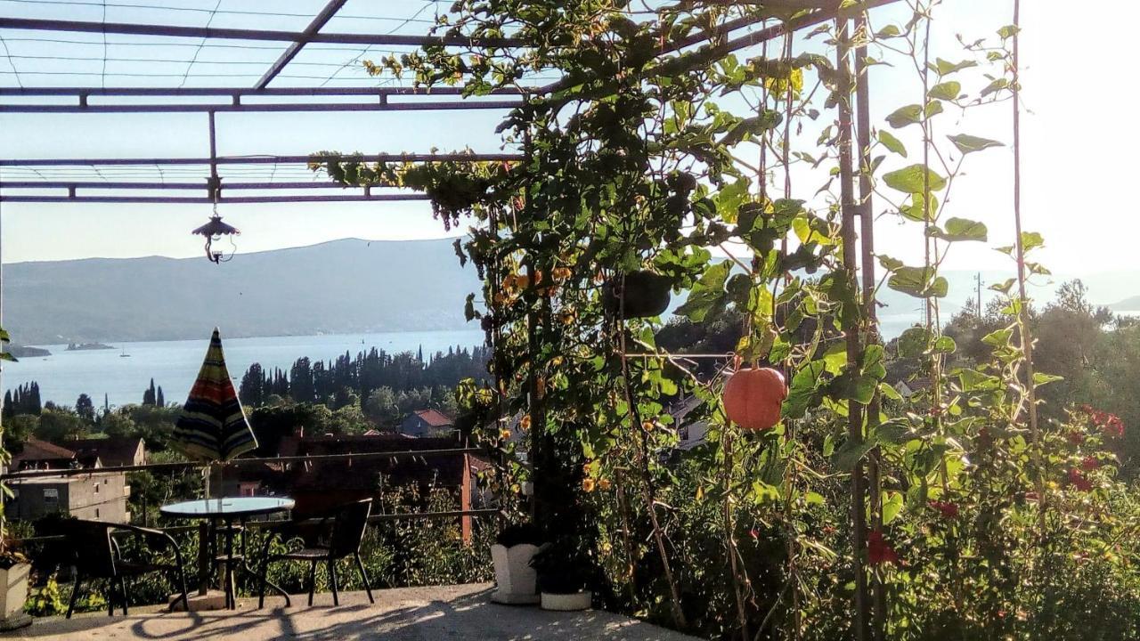 Apartmani Bosco Τίβατ Εξωτερικό φωτογραφία