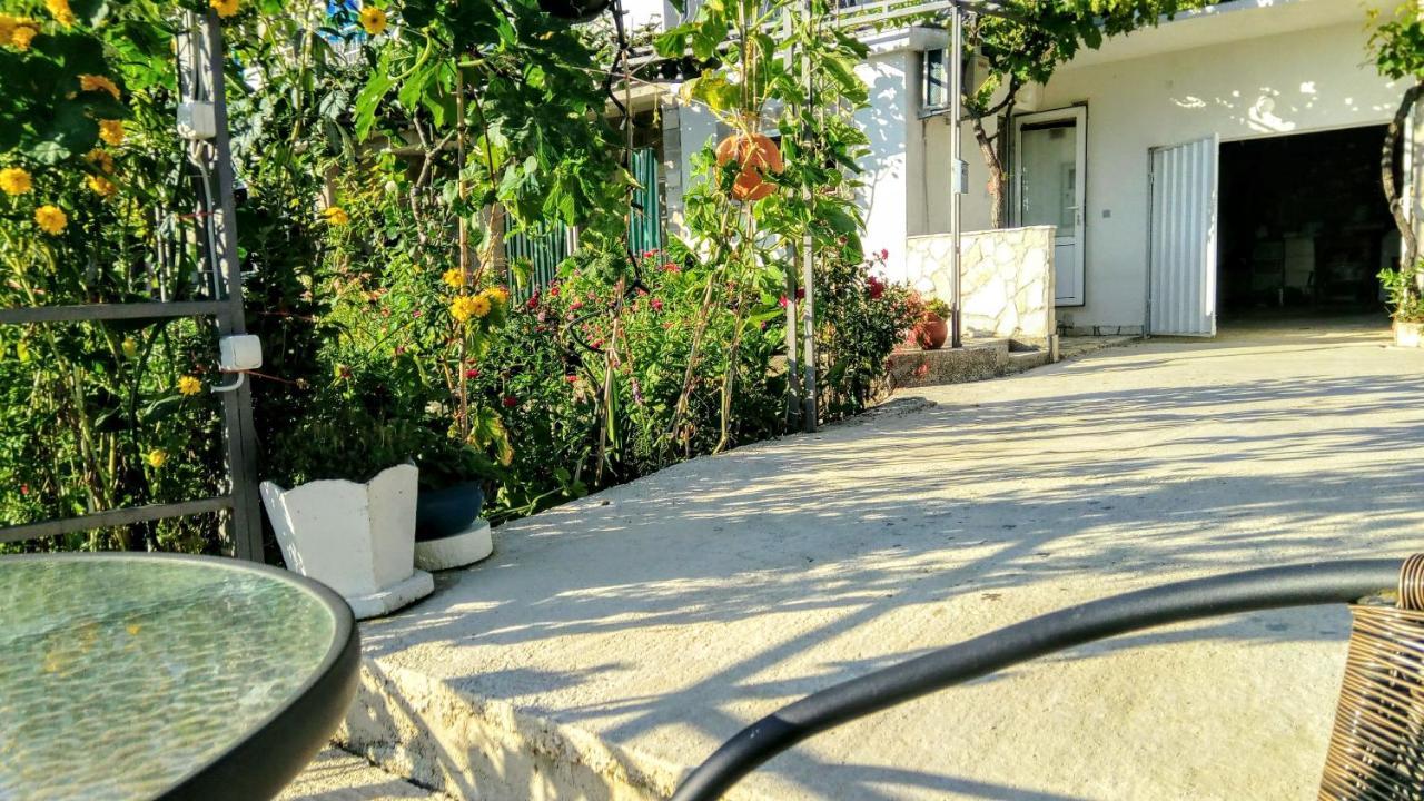 Apartmani Bosco Τίβατ Εξωτερικό φωτογραφία