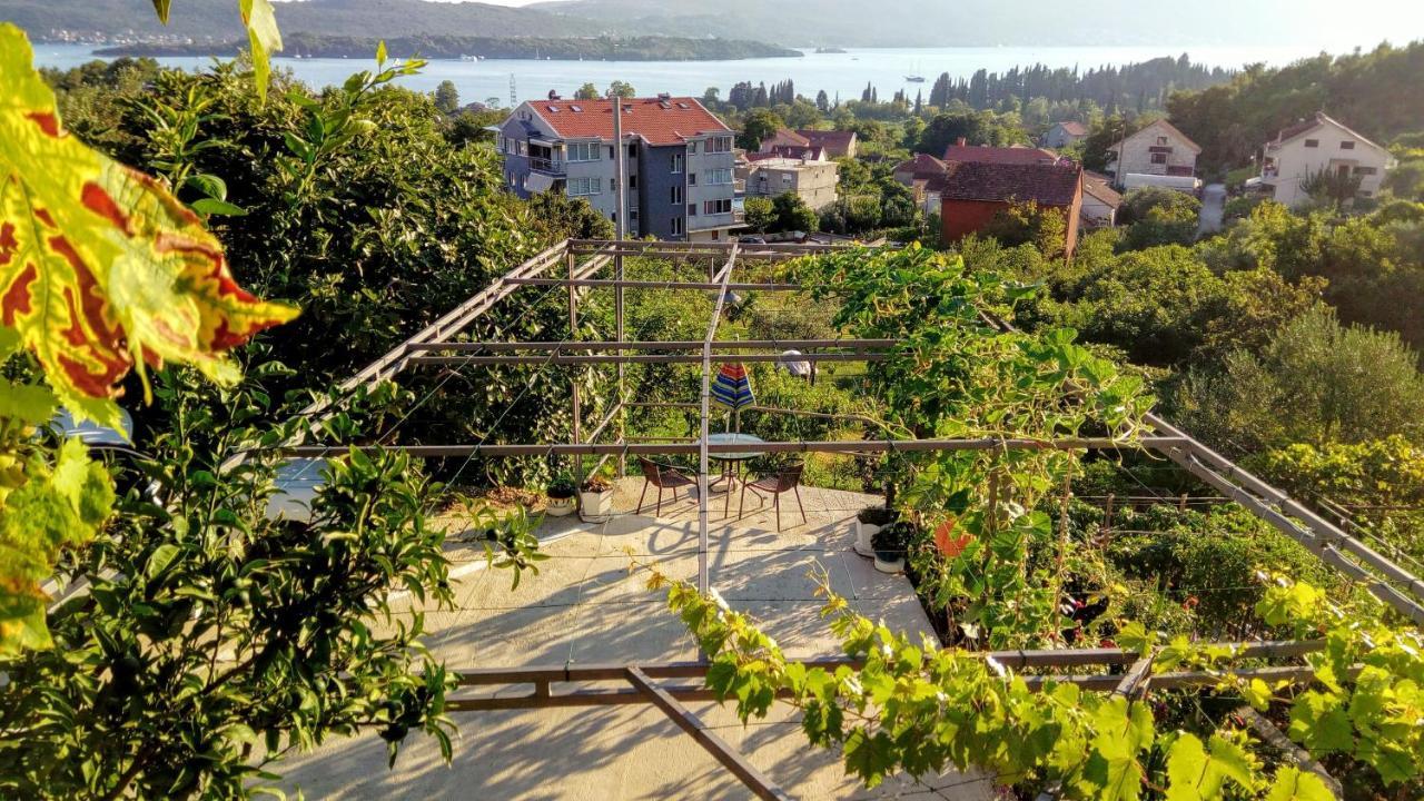 Apartmani Bosco Τίβατ Εξωτερικό φωτογραφία