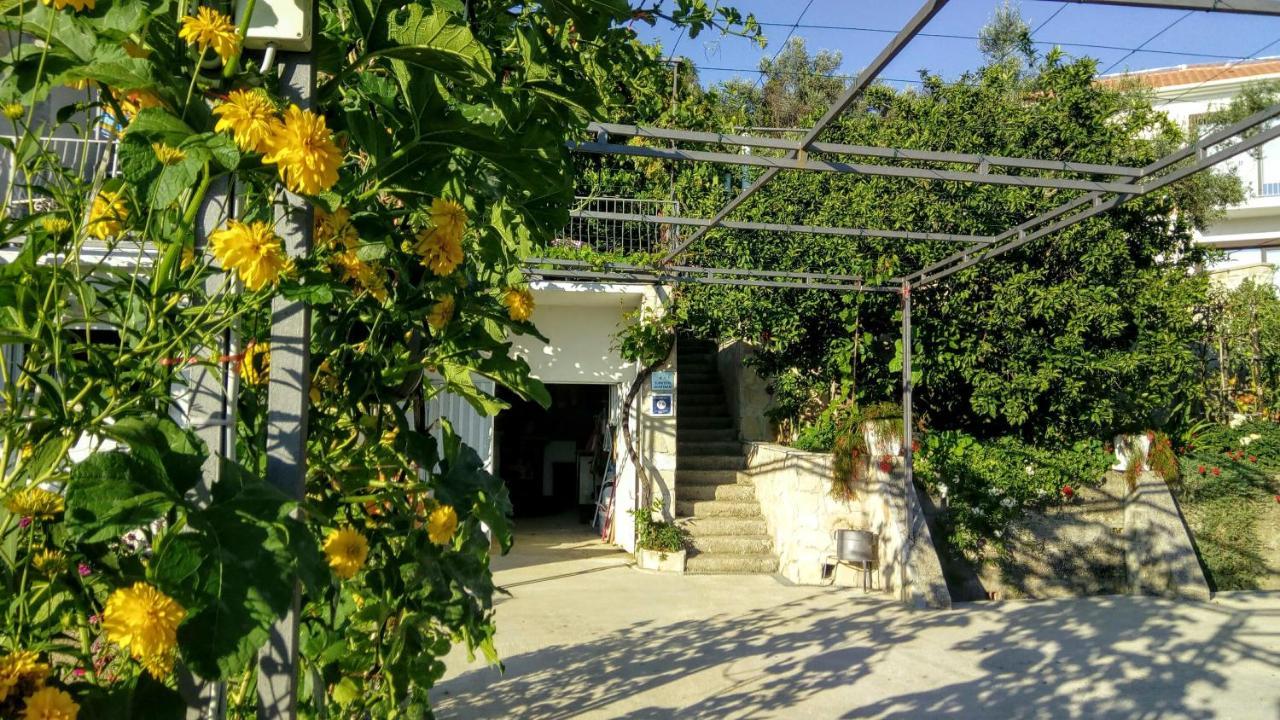 Apartmani Bosco Τίβατ Εξωτερικό φωτογραφία