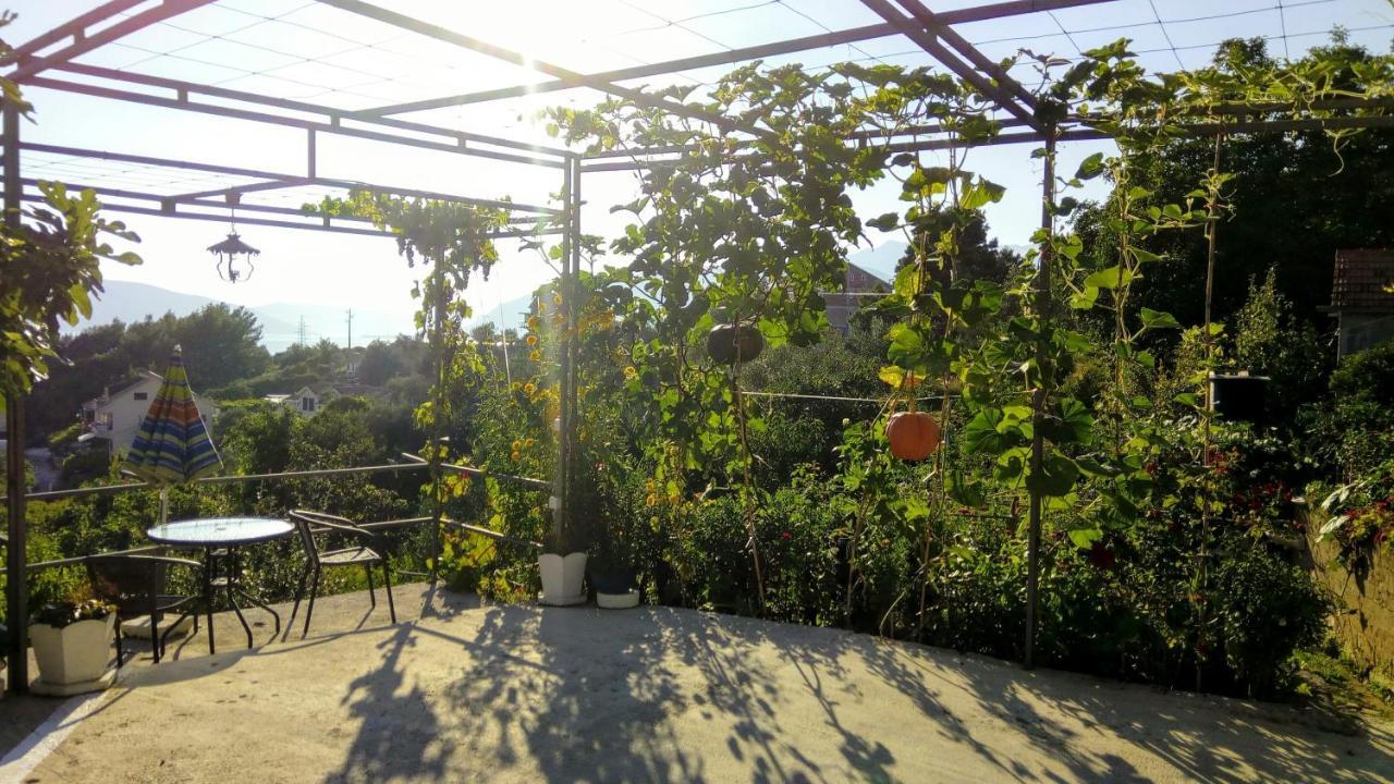 Apartmani Bosco Τίβατ Εξωτερικό φωτογραφία