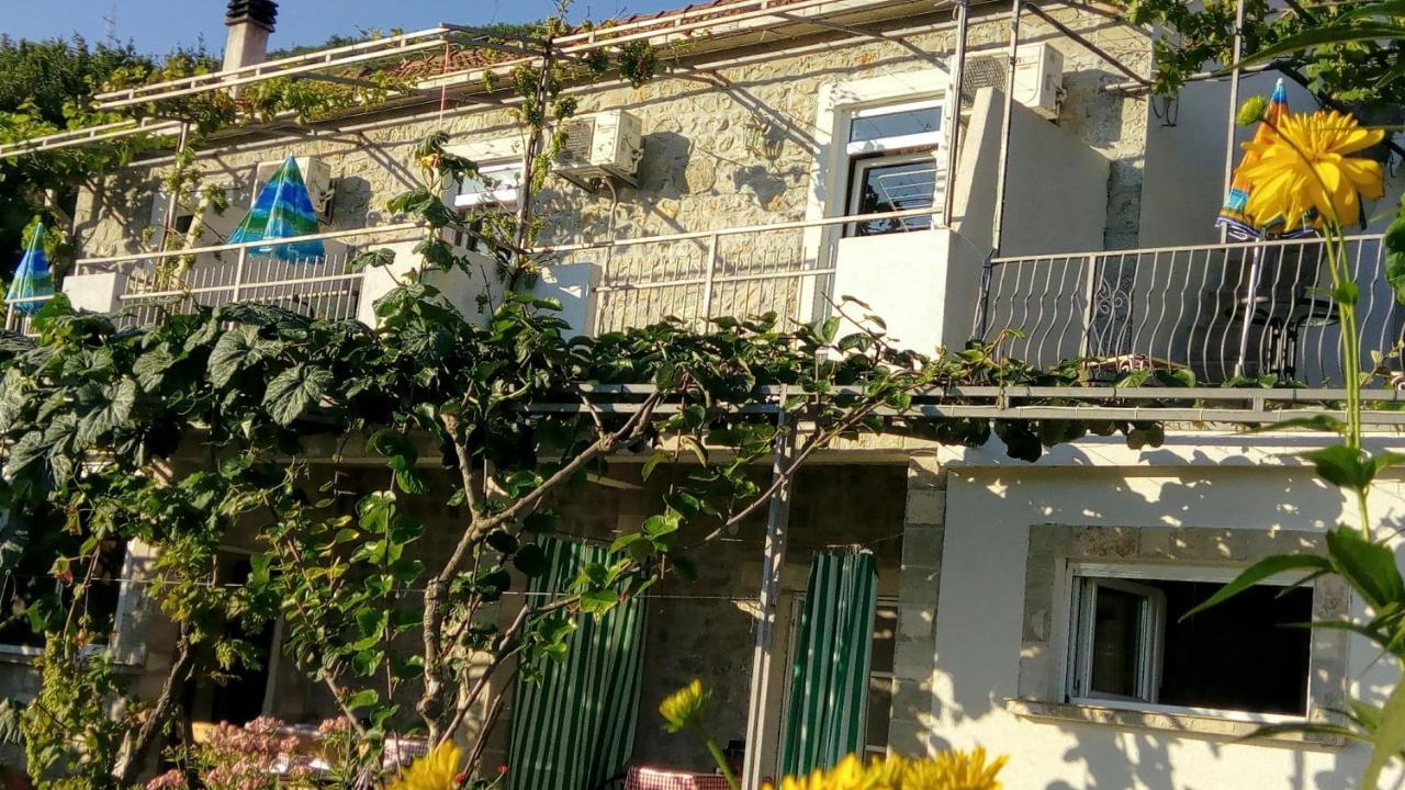 Apartmani Bosco Τίβατ Εξωτερικό φωτογραφία