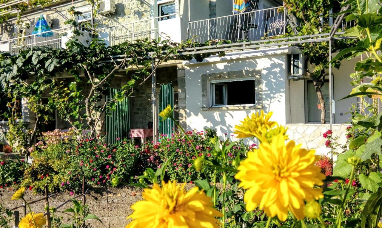 Apartmani Bosco Τίβατ Εξωτερικό φωτογραφία